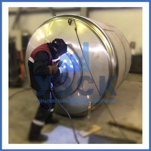 Купить баки и ёмкости из нержавеющей стали от завода УЗСК в Люберцах